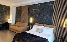 Sicily Milazzo Seafront Rooms